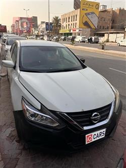 نيسان ألتيما